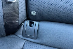 Toyota Camry      2.5 Hybrid     LED