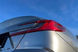 Toyota Camry      2.5 Hybrid     LED