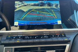 Toyota Camry      2.5 Hybrid     LED