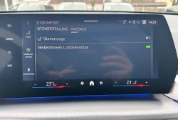 BMW   X1   23d   xDrive   M-Sport   Navi   ACC   Leder   Masage   Pano   20"