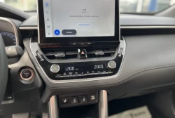 Toyota  Corolla  Cross  Hybrid  2.0  VVT-i  4x4 Active