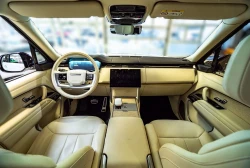 Land Rover  Range Rover  P615  LWB  SV Signature