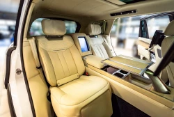 Land Rover  Range Rover  P615  LWB  SV Signature